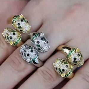 18kt Gold Plated Chunky Double Panther Leopard Head Crystal Bypass Ring
